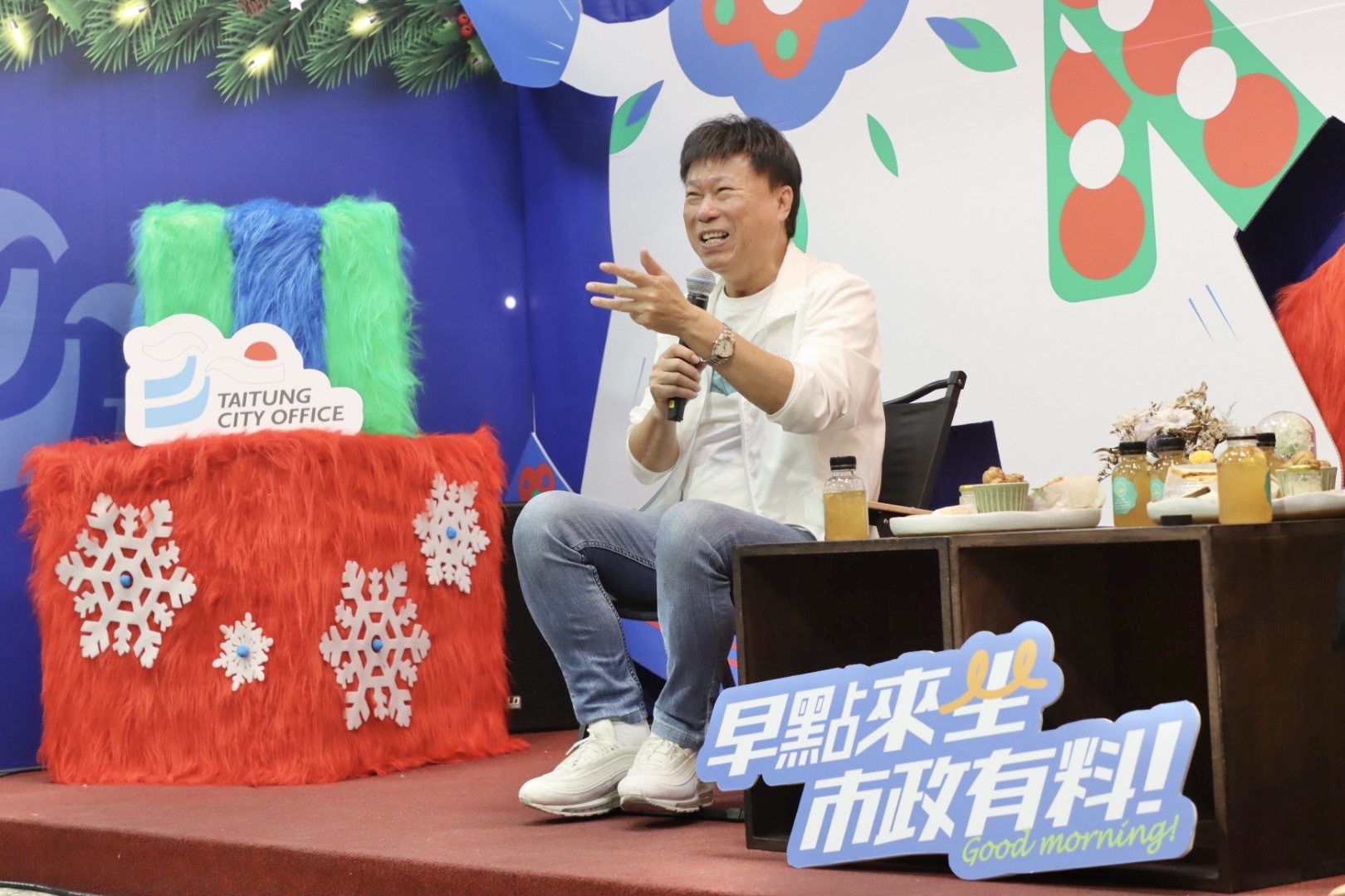 市公所透過早午餐的創意呈現市政政策，每一道料理都代表不同的意象，讓與會來賓在輕鬆氛圍中，認識市長陳銘風三年來的施政成果。