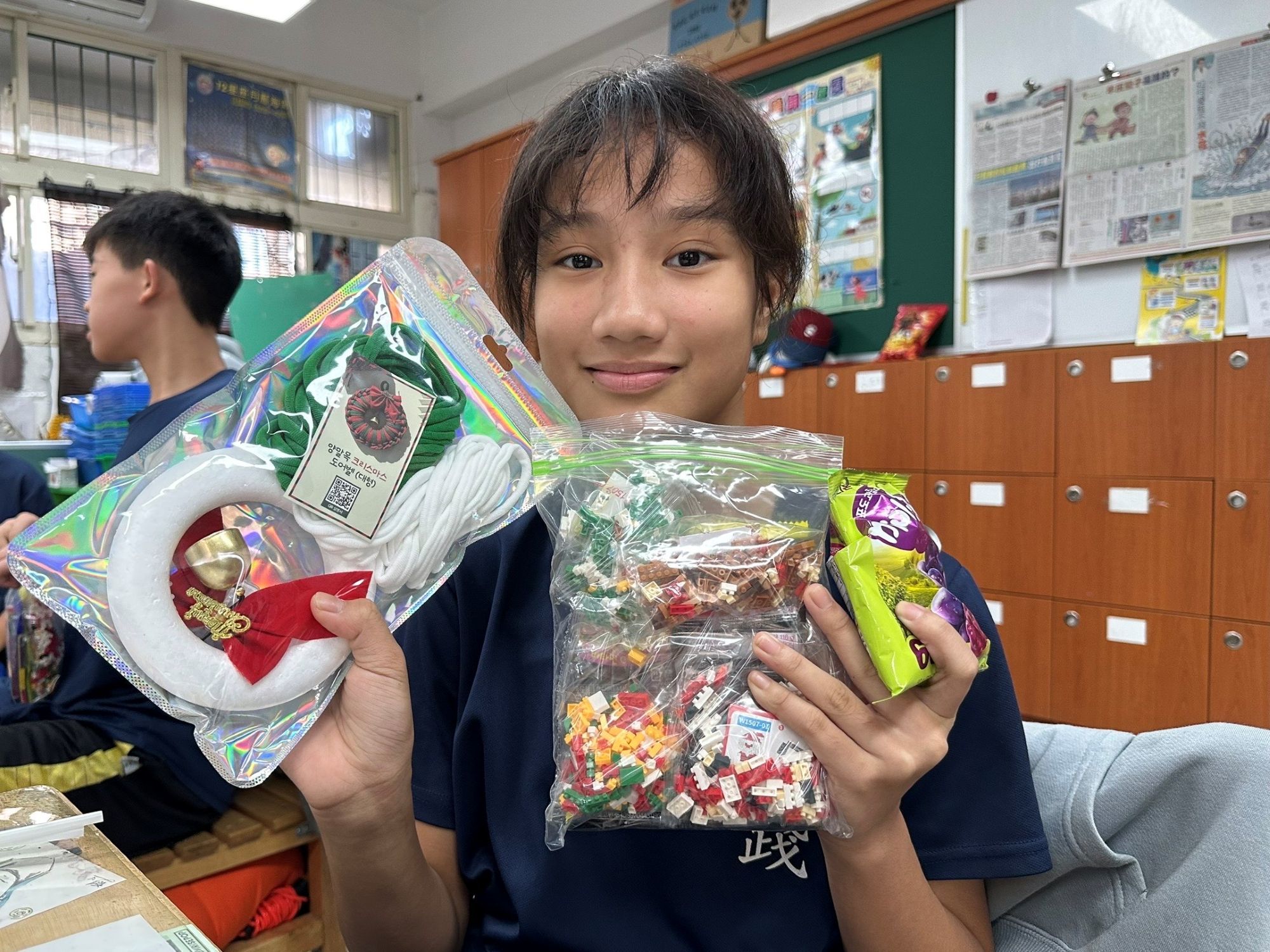 實踐國小學生韓國學半送的積木