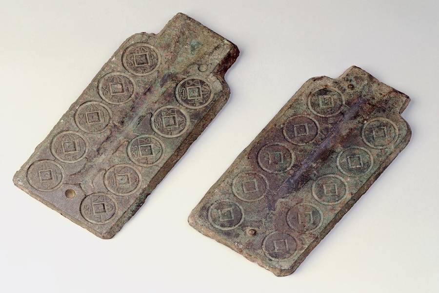 新莽大泉五十錢範