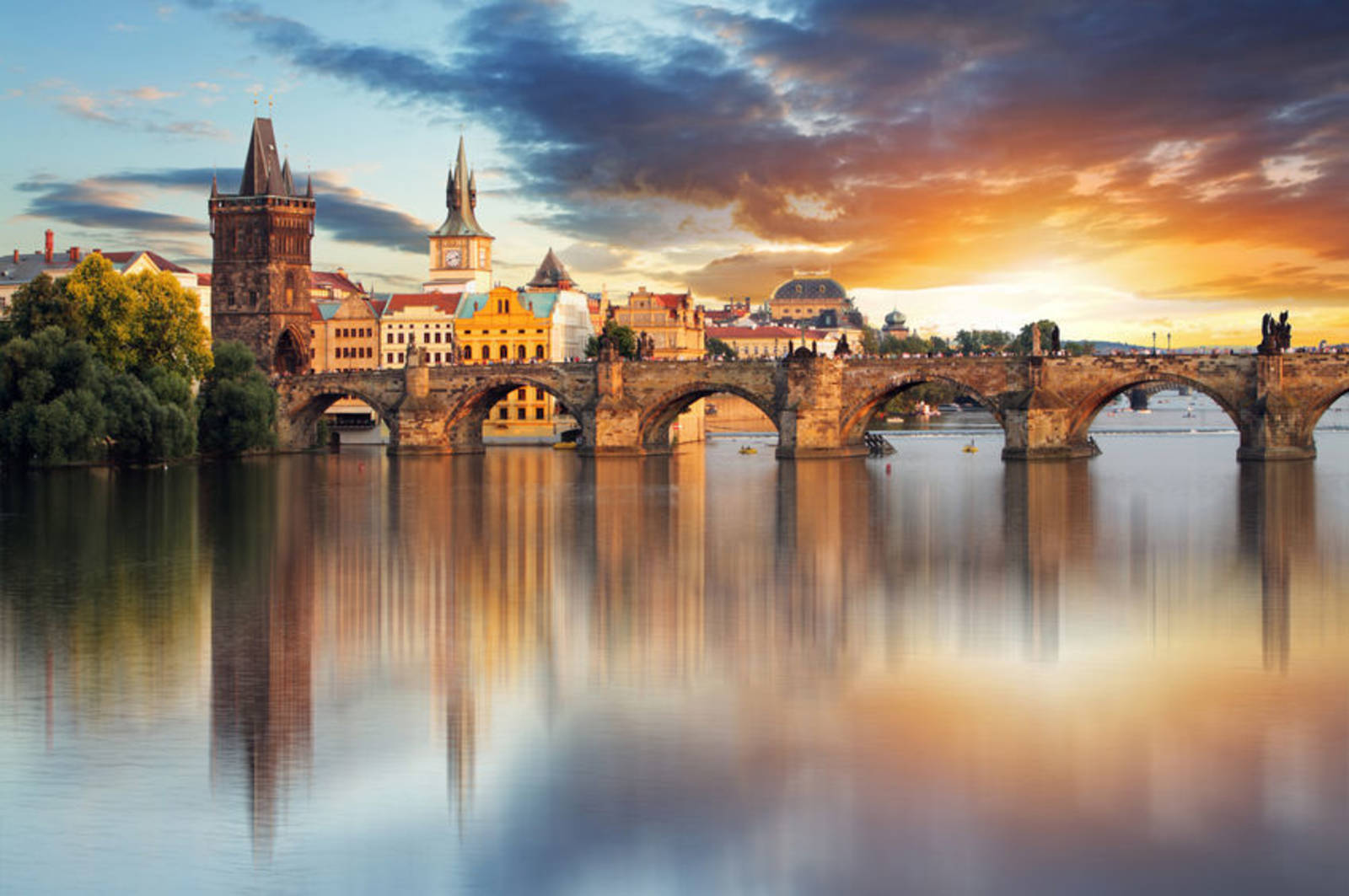 捷克--布拉格的美景世界聞名