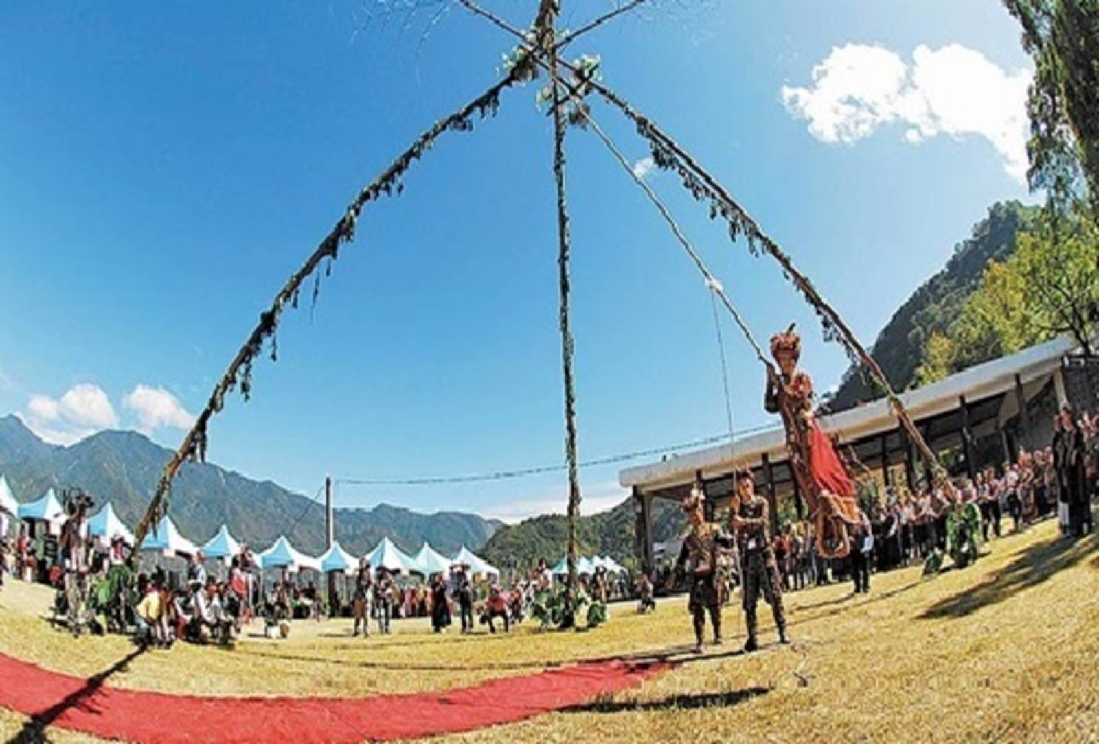 鞦韆盪來的幸福婚禮