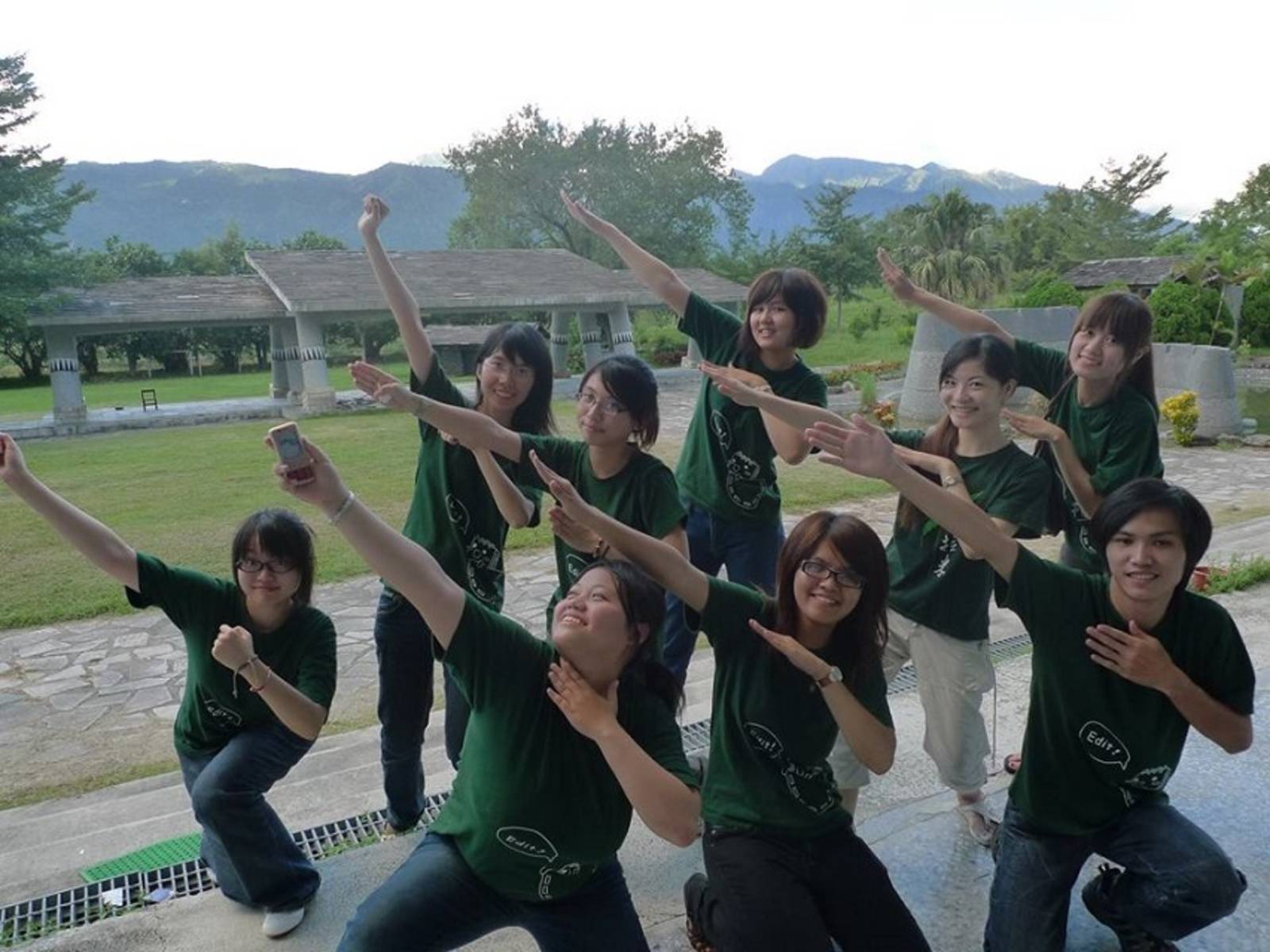 來自東華文學院的資訊志工 更懂得偏鄉