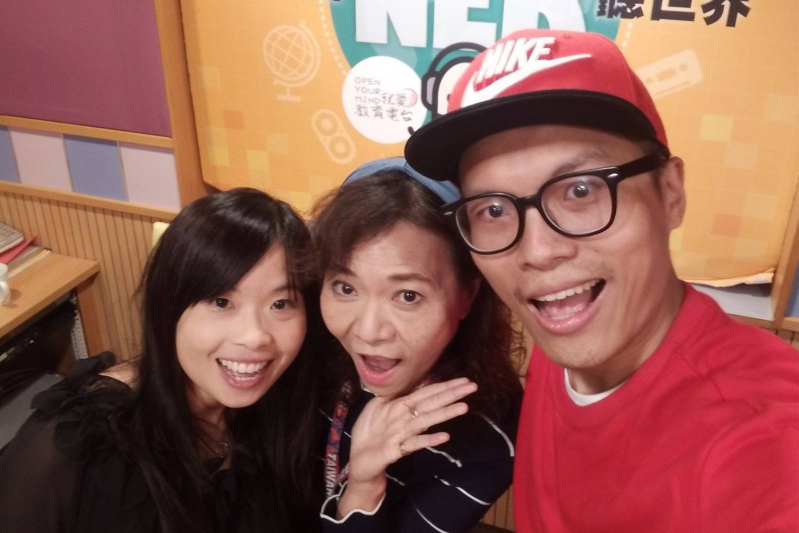 英國一路通: 英文口譯教授帶你遊英國