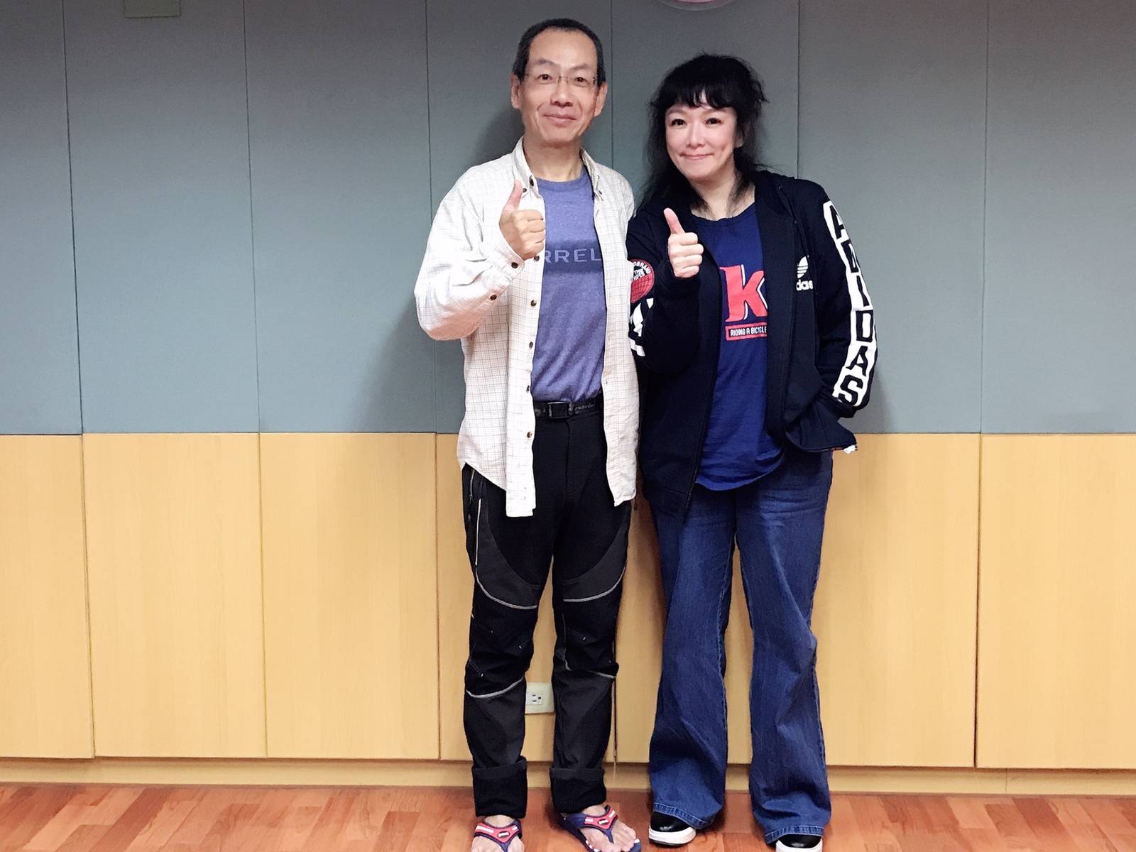 上山下海探險家