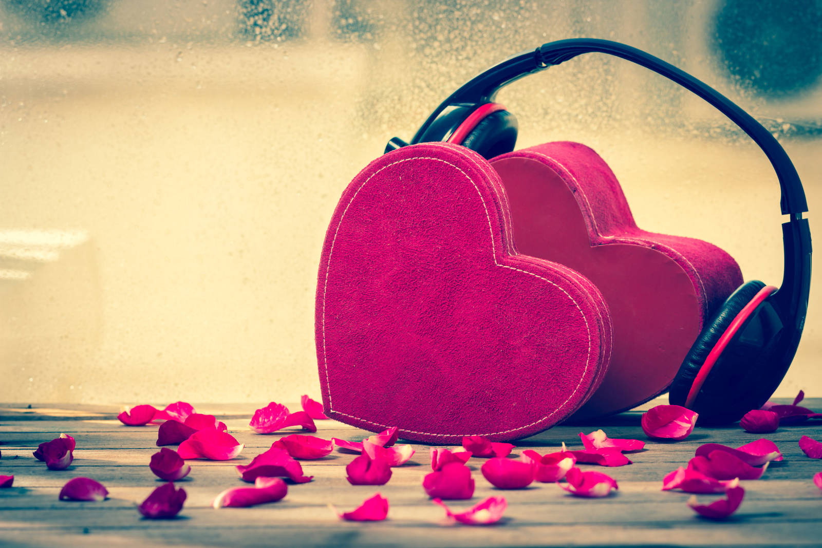 余秀華〈我愛你〉