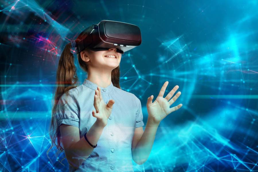 疫情之下看5G時代VR大未來與人才運用