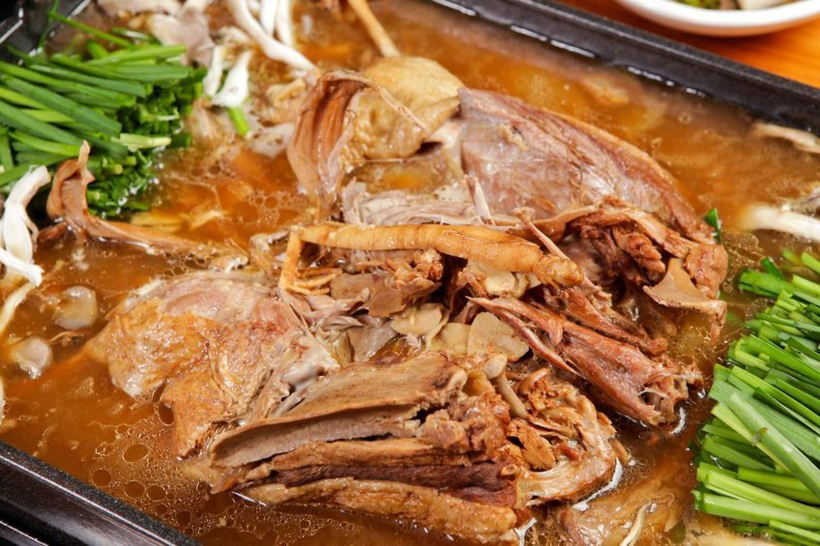 焦桐談飲食文學-薑母鴨