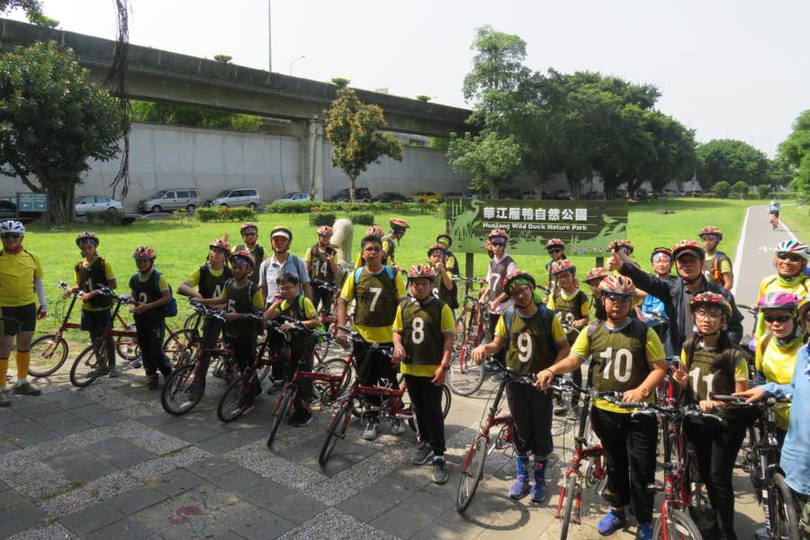 做中學的戶外運動教育