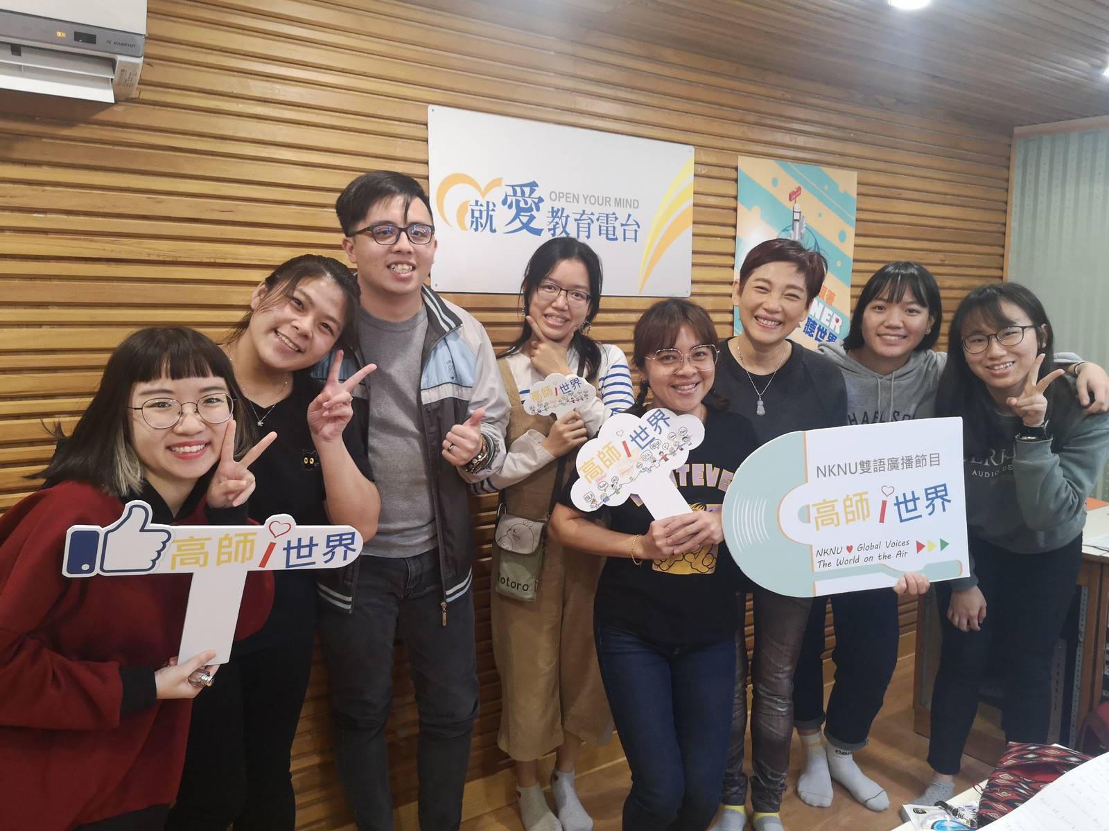 端午節(陰曆5月5日) DRAGON BOAT FESTIVAL 端午飄粽香， 品嘗不同國際粽子