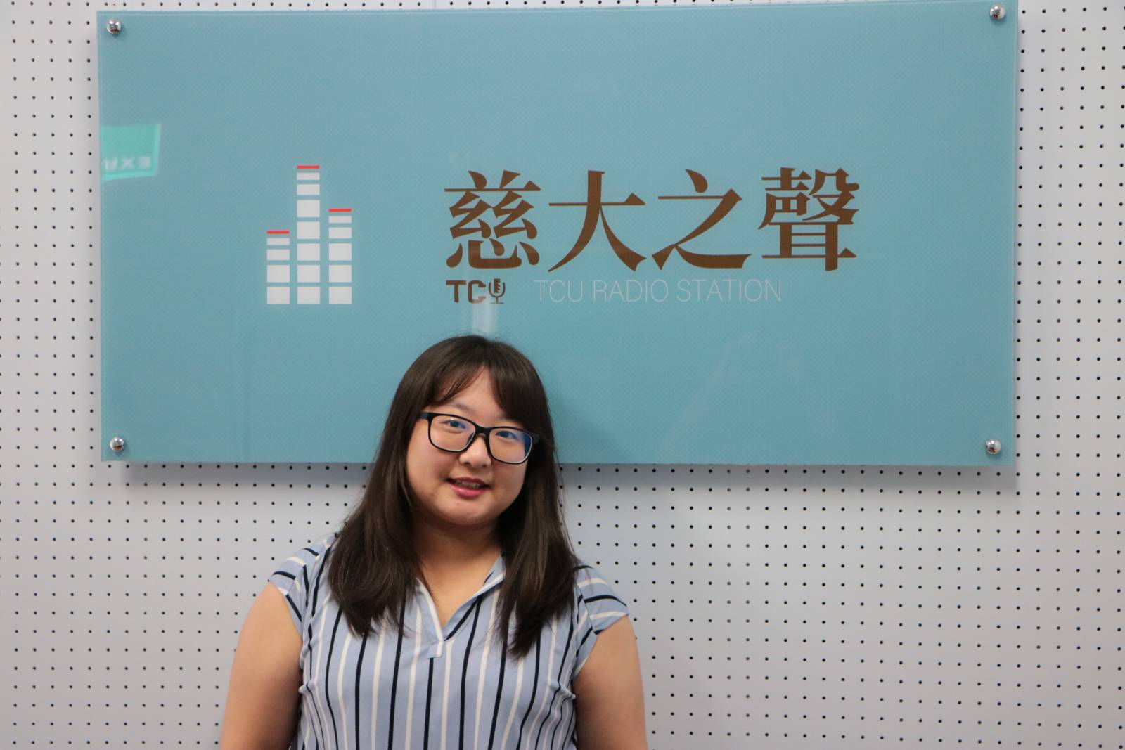 讓我成為你的眼