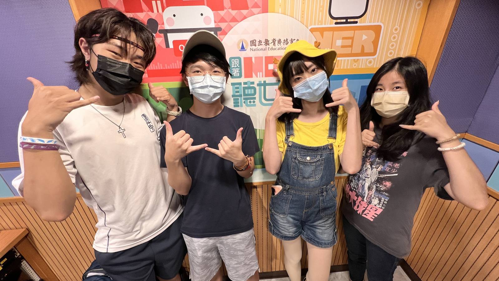 自學生也有社團？ / 魔法少女雞城武與大學代表