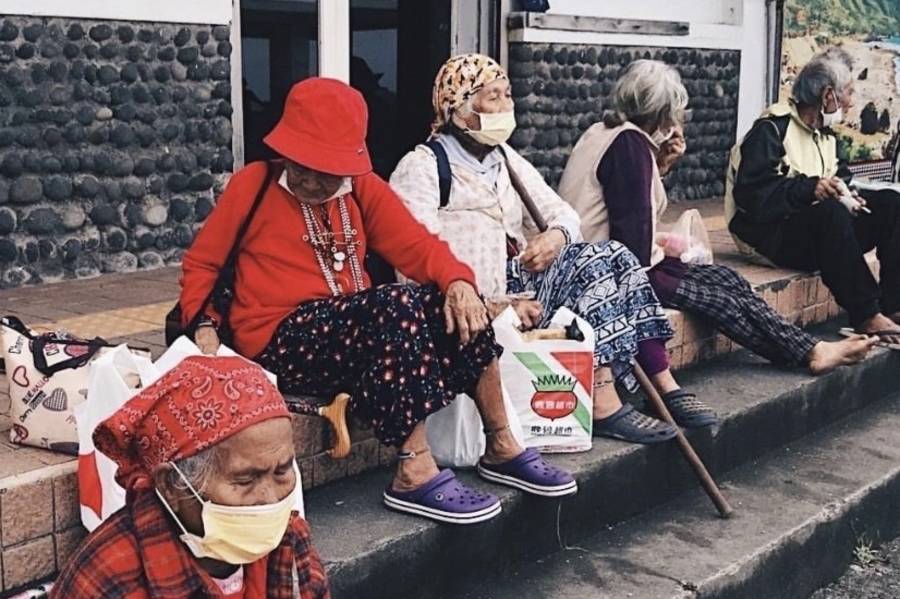 2023銀響力新聞獎 專題報導獎入圍-長照人之島