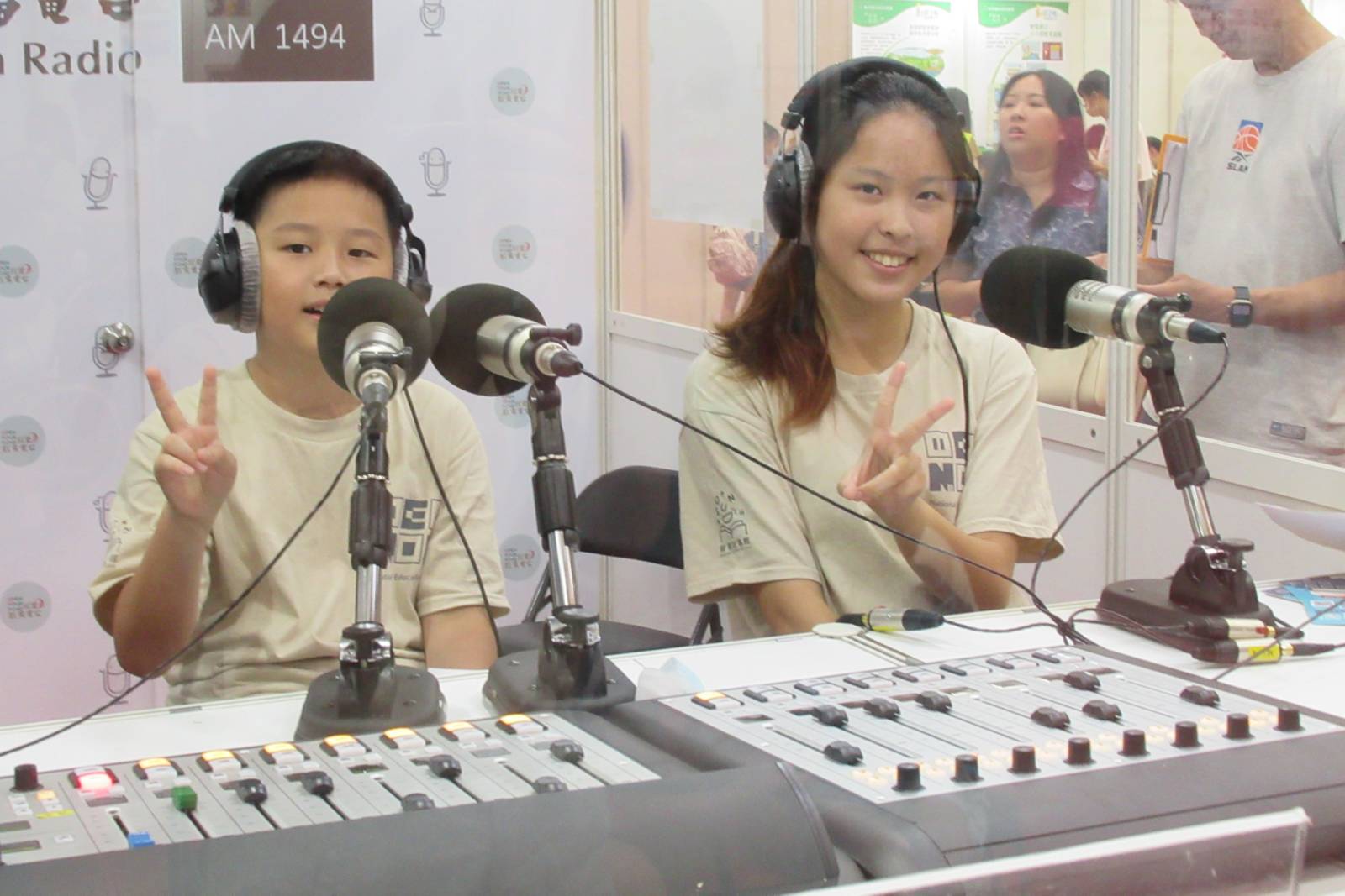 112科展校園主播15點