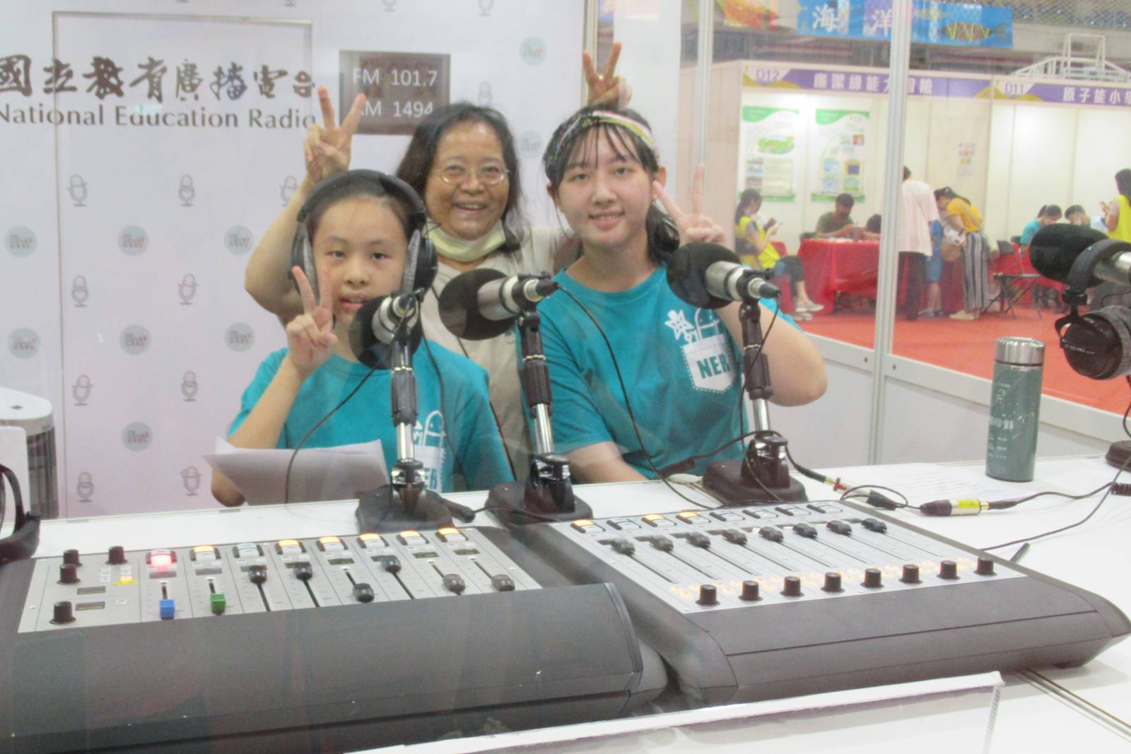 112科展校園主播11點