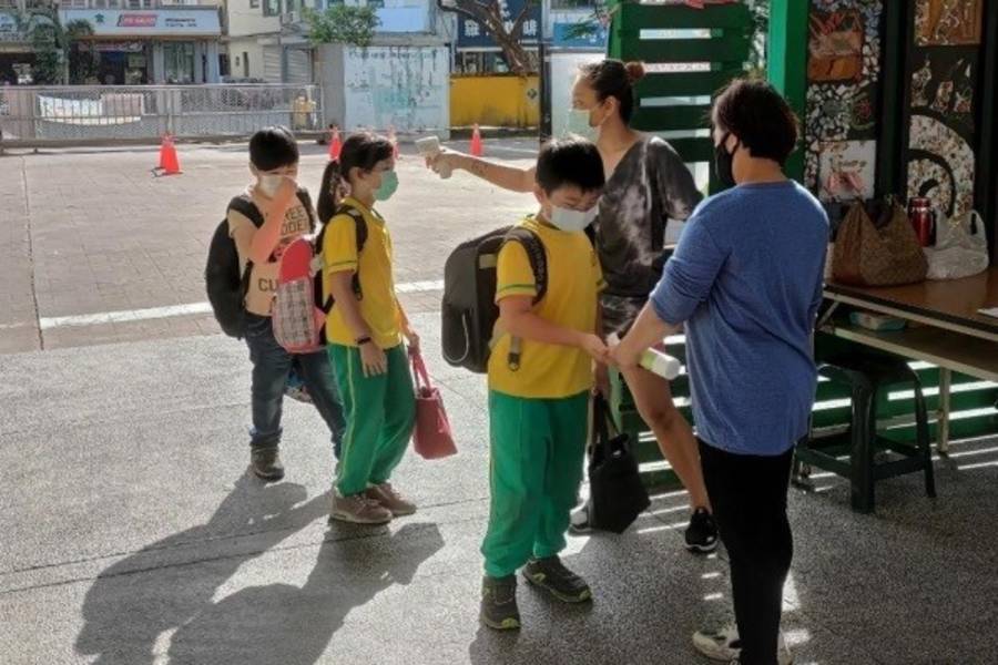 「疫」起上學去系列報導