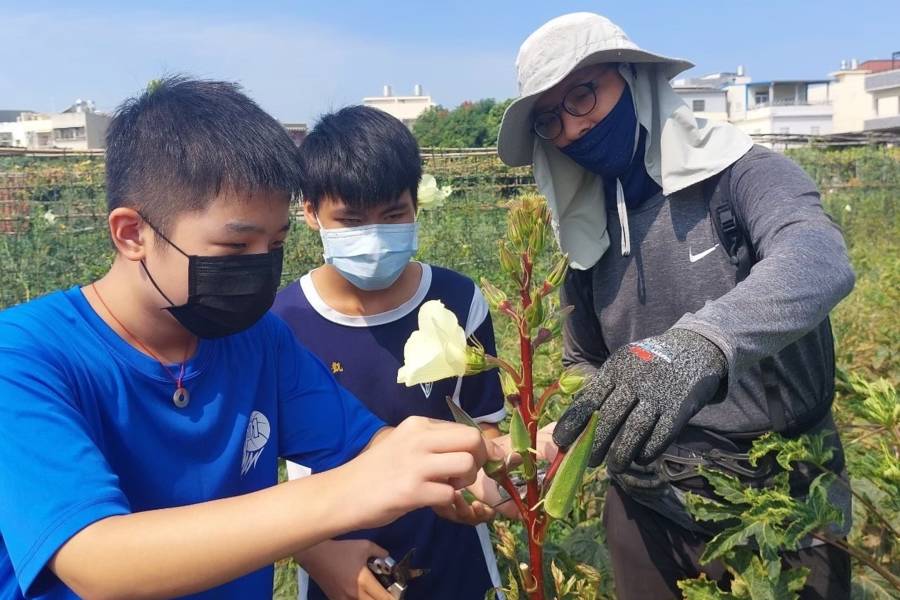 跟著農夫下田趣-1親近土地