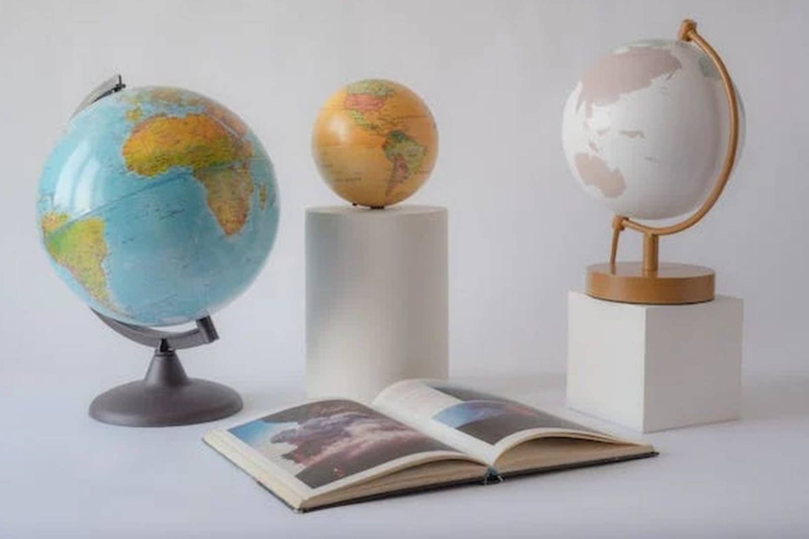 為什麼夏天很熱