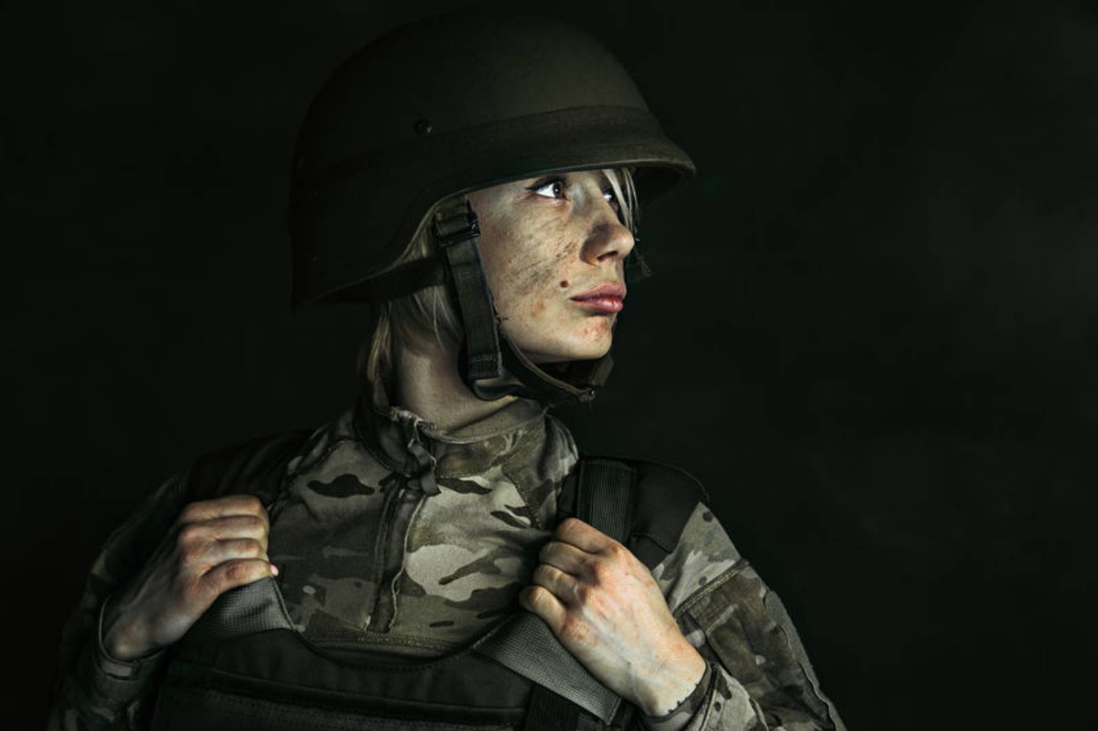 48.SDGs5性別：繪本《戰火下的小花》