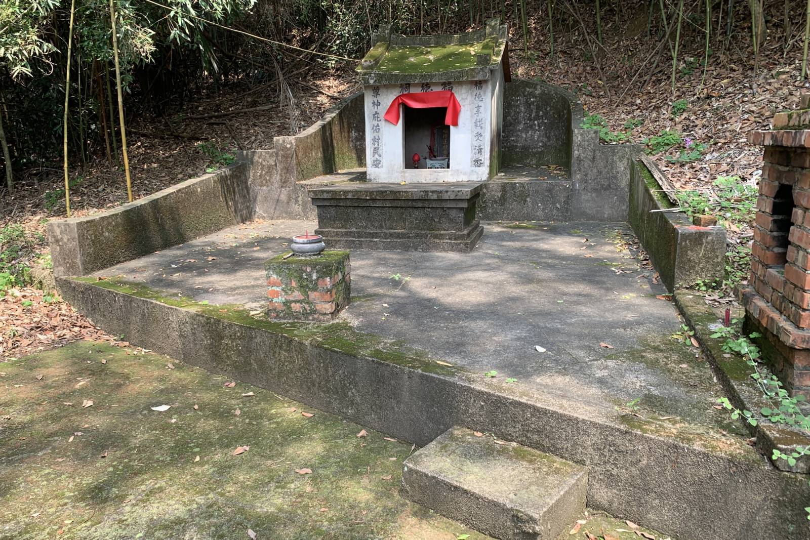 最古老的里長伯-伯公