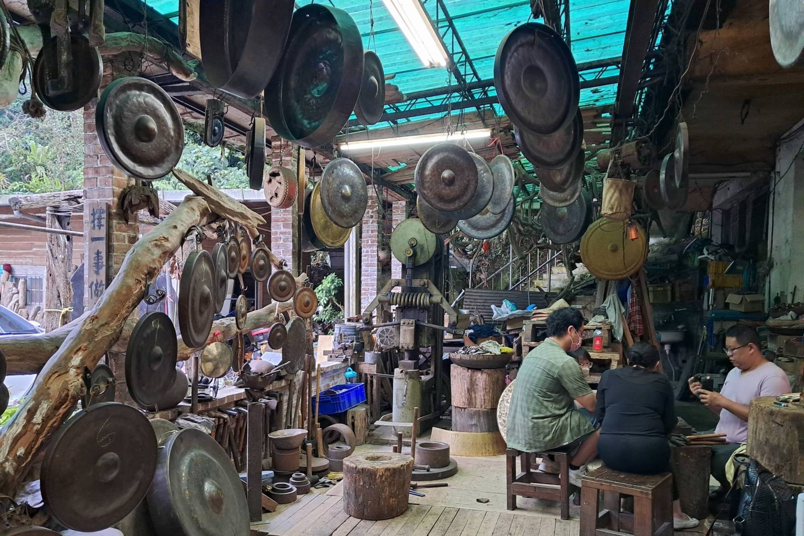 造訪留仙居 認識銅鑼製作技術