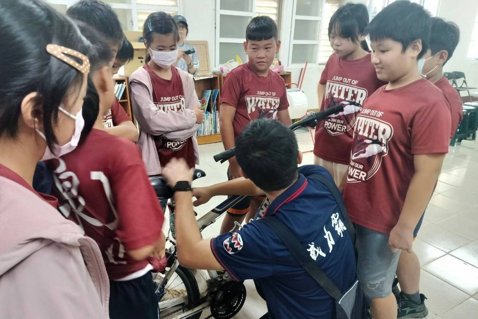 內埔工機車志工一堂戶外課 獲教育部青志獎肯定